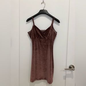 URBAN OUTFITTER DRESS